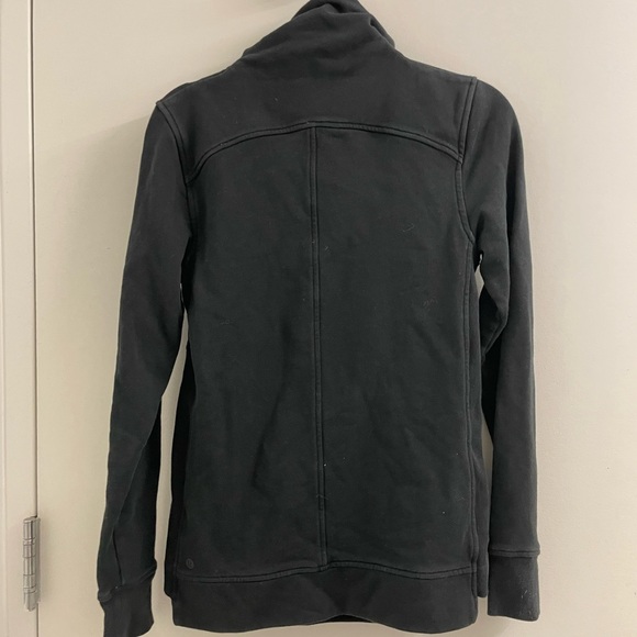 Lululemon Sweater - Picture 3 of 3